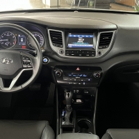 TUCSON GLS 1.6 TURBO