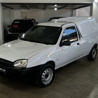 COURIER 1.6 