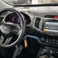 SPORTAGE LX 2.0