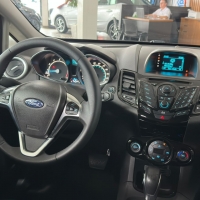 FIESTA 1.6 TITANIUM