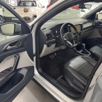 T-CROSS HIGHLINE 250 TSI 1.4 FLEX AUT.