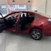 ONIX SEDAN PLUS LT 1.0 FLEX MEC.