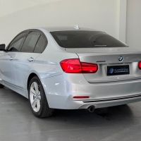 320I MODERN SPORT 2.0 TURBO AUTOMÁTICA