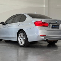 320I MODERN SPORT 2.0 TURBO AUTOMÁTICA