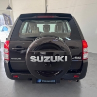 GRAND VITARA L EDITION 2.0 AUT. COM INTERIOR CARAMELO + TETO SOLAR
