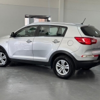 SPORTAGE LX 2.0 AUTOMÁTICA