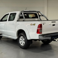 HILUX SRV 2.7 4X4 FLEX AUTOMÁTICA