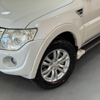 PAJERO FULL 3.2 4X4 T. DIESEL AUT.