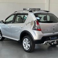 SANDERO STEPWAY HI-FLEX 1.6