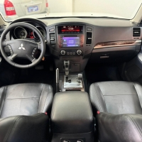 PAJERO FULL 3.2 4X4 T. DIESEL AUT.